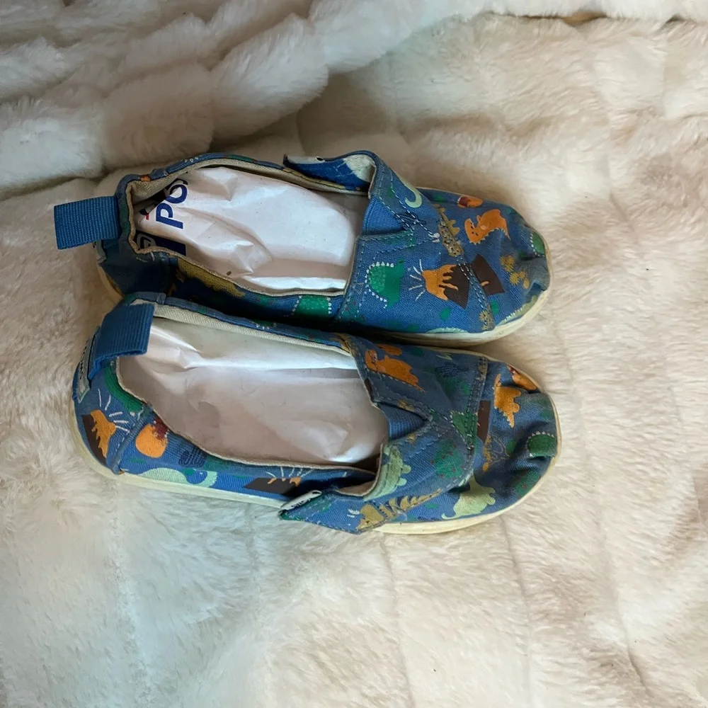 Toms Unisex Toddler Sz 10 Blue Dino Canvas Hook Loop Close Casual Jurassic Shoes